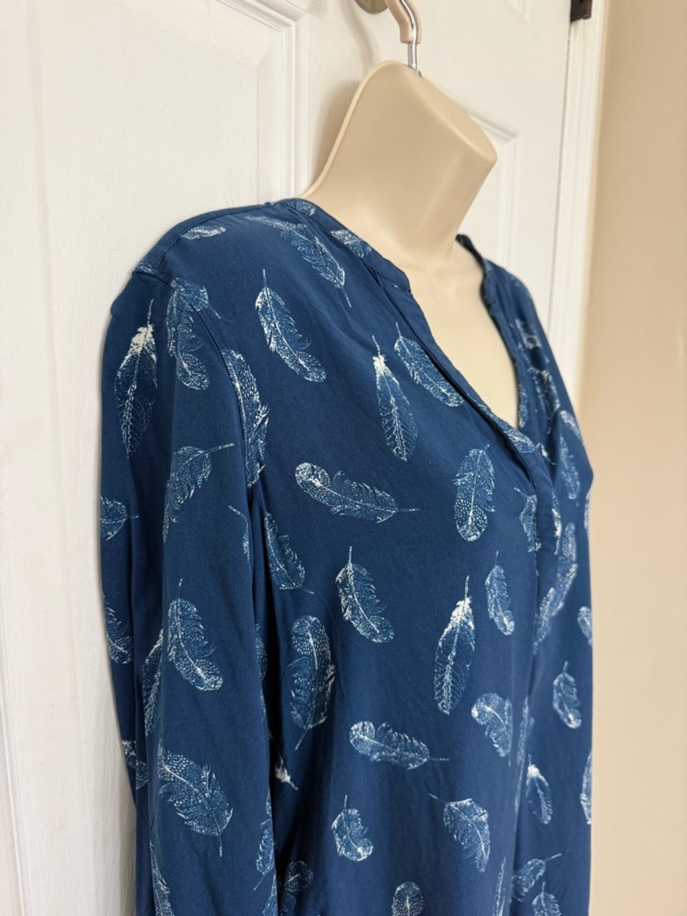 Banana Republic Feather Print Tunic Dress Blue Long Sleeve Size 6 - Picture 6 of 13